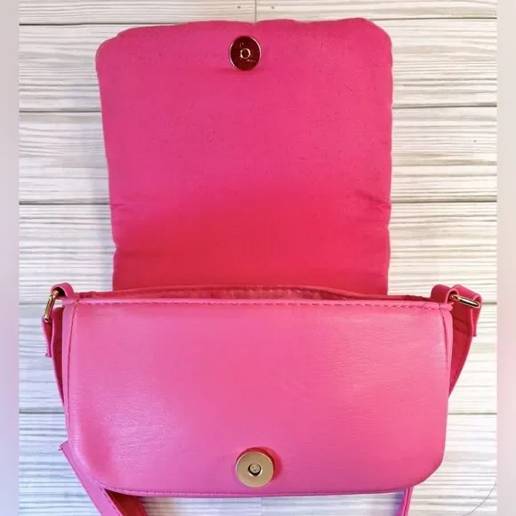 029- Primark Pink Quilted Crossbody Bag - Picture 8 of 12